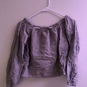 Brandy Melville shirt